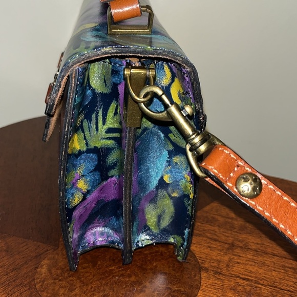 Patricia Nash  satchel  Crossbody bag NWOT Watercolor floral design  Multicolor - Picture 7 of 13
